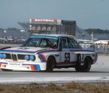 Triumphaler Gesamtsieg bei den 24h Daytona 1976 durch Brian Redman und Peter Gregg im BMW CSL Coupé