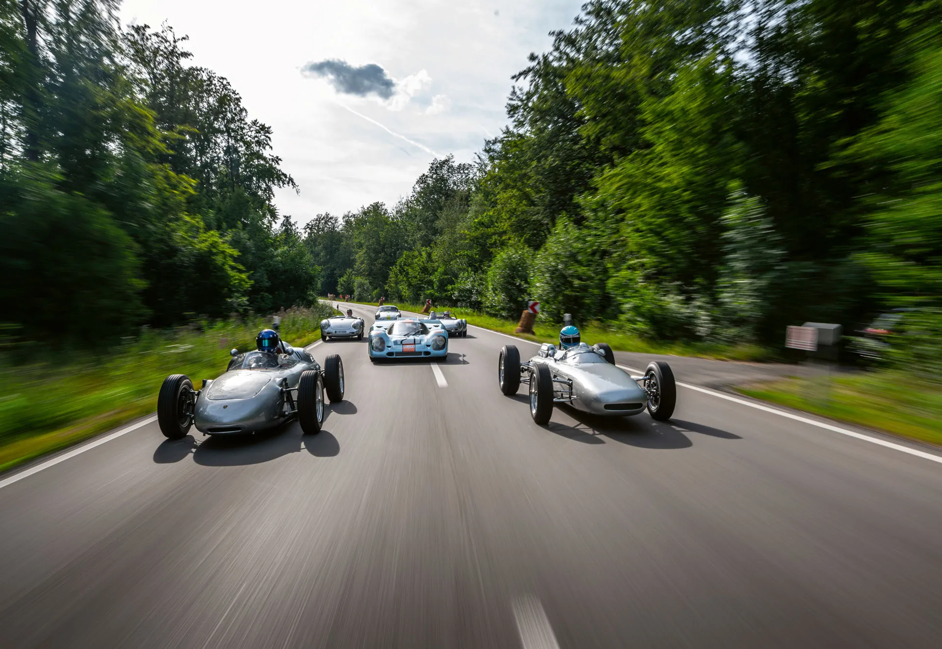 SOLITUDE-REVIVAL-2022-curbs-historischer-motorsport-magazin